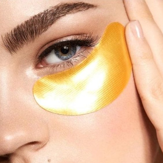 Догляд за шкірою навколо очей