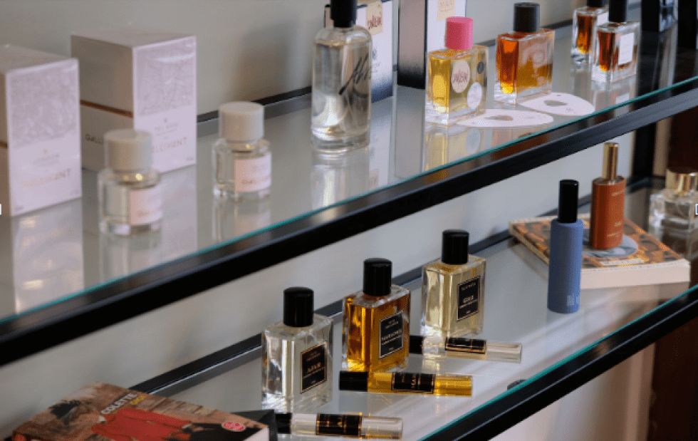 Нішева парфумерія: що це і чим вона відрізняється від масмаркету